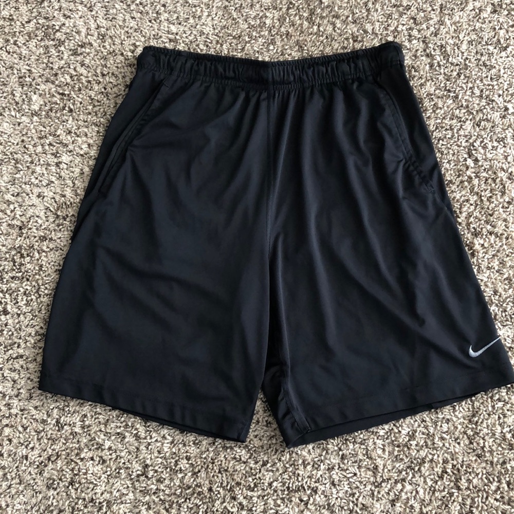 Nike Dri fit Shorts Black Women’s SZ L